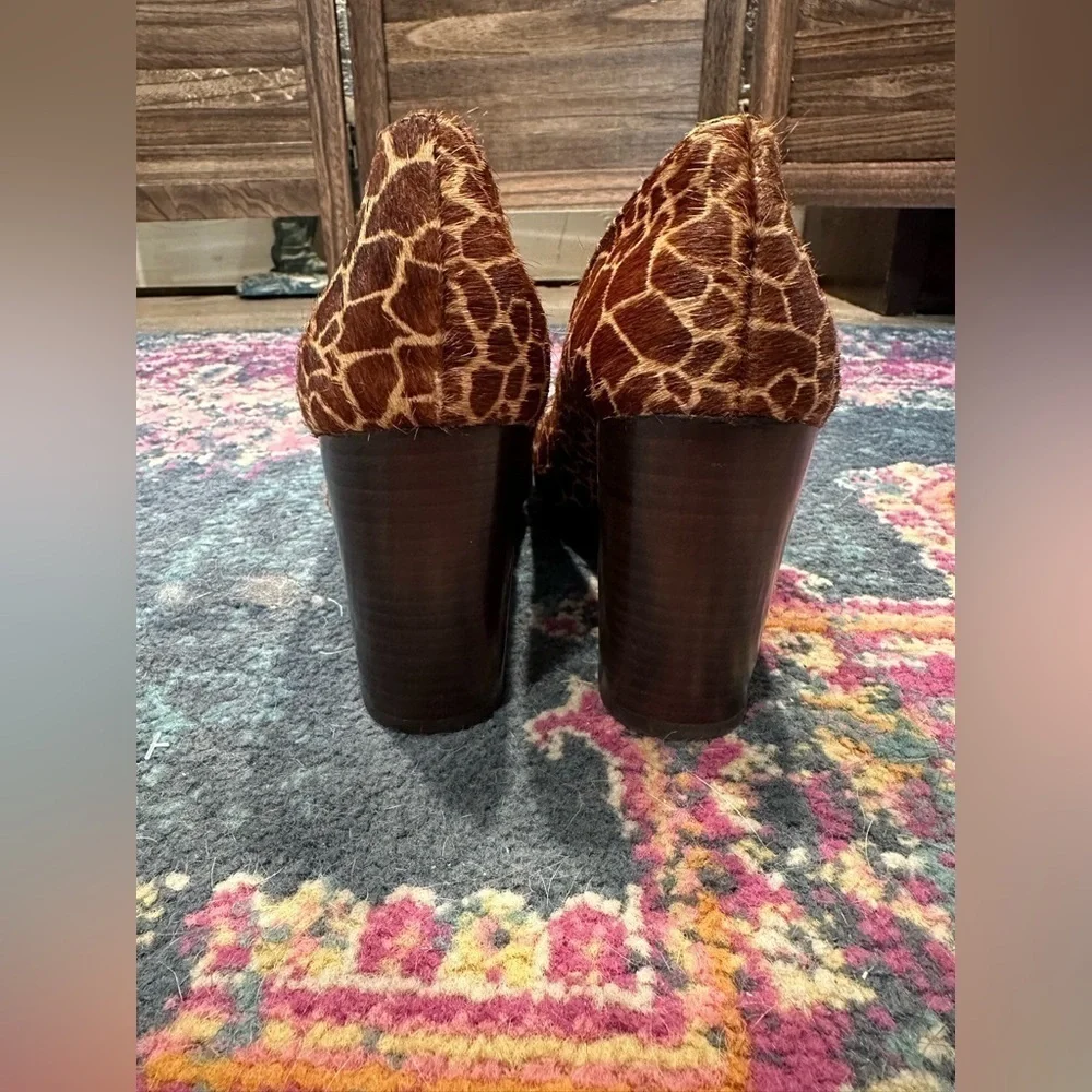 Fossil Maddox Giraffe Print Calf Hair Pump